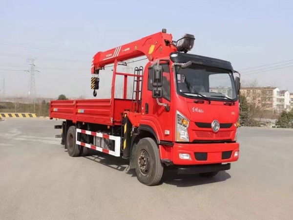 東風(fēng)暢行D1單橋國六隨車(chē)吊