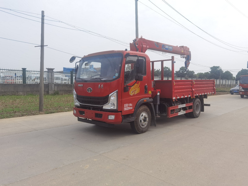 國六重汽豪曼6.3噸隨車(chē)吊廠(chǎng)家直銷(xiāo)