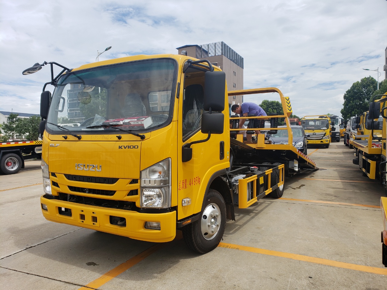 國六慶鈴五十鈴寬體駕駛室藍牌一拖二清障車(chē)