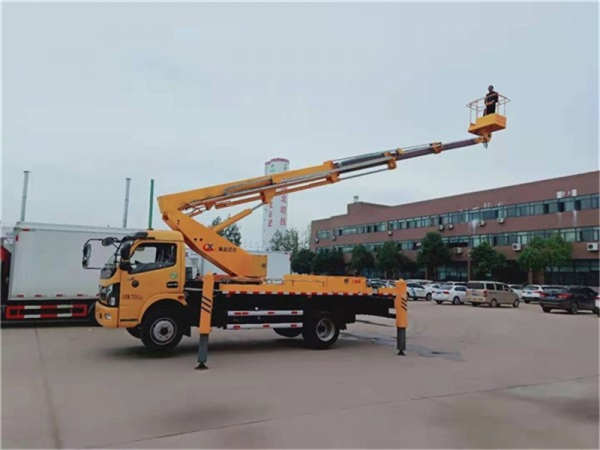 國六東風(fēng)22米高空作業(yè)車(chē)