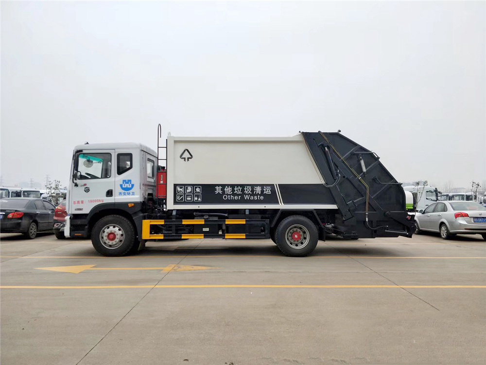 國六12立方東風(fēng)D9 壓縮垃圾車(chē)