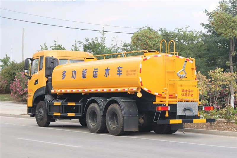 國六東風(fēng)天龍后八輪 20噸 灑水車(chē)