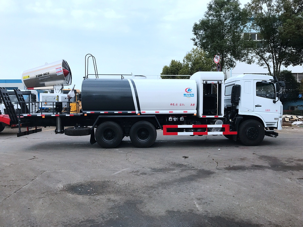 東風(fēng)專(zhuān)底D3L后雙橋抑塵車(chē)國六16立方/50-120米霧炮