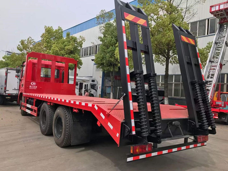 國六東風(fēng)錦程后八輪平板運輸車(chē)