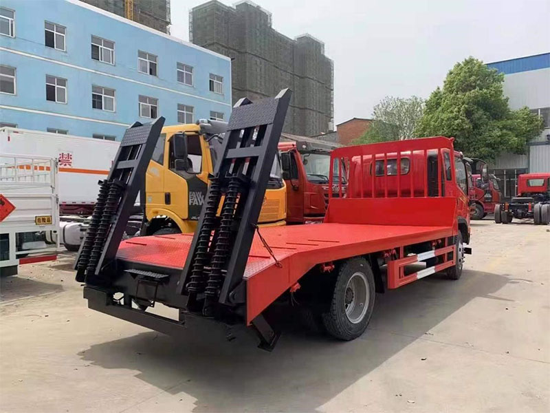 國六解放大王駕到單橋平板運輸車(chē)