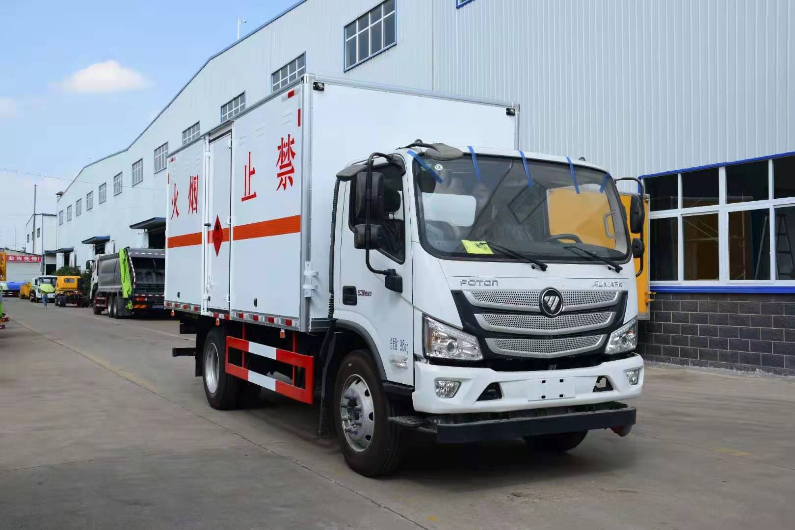 福田歐馬可5.15米液體廂式運輸車(chē)