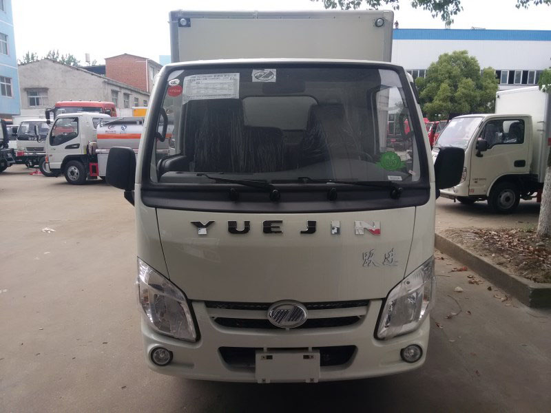 躍進(jìn)汽油3米3（藍牌）液體廂式車(chē)