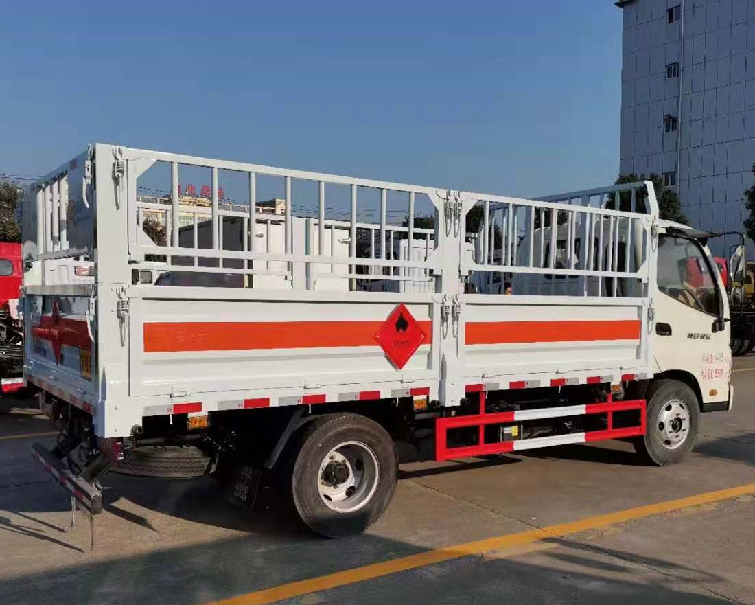 福田奧鈴藍牌氣瓶運輸車(chē)