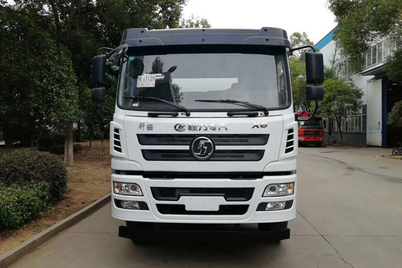 陜汽小三軸散裝飼料運輸車(chē)