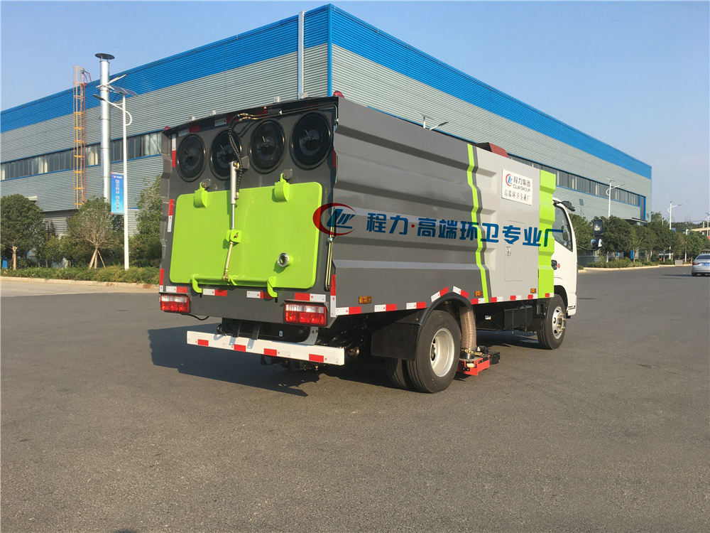 國六1方水 4方塵東風(fēng)多利卡 吸塵車(chē)