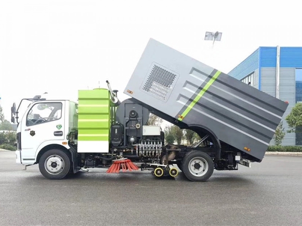 國六東風(fēng)D7多利卡洗掃車(chē)