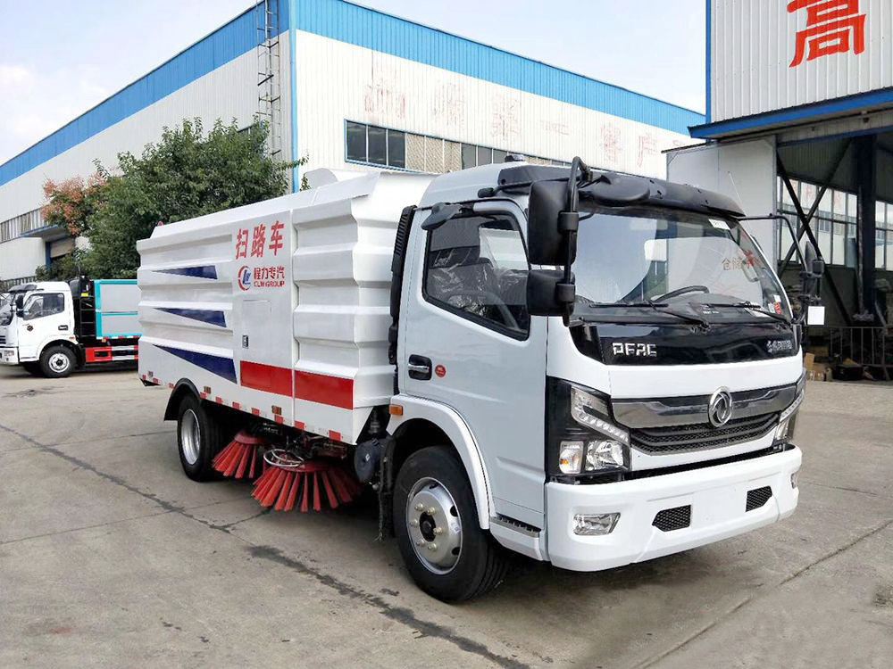 國六2.5方水 5方塵東風(fēng)D7 掃路車(chē)