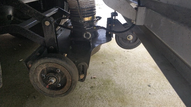 東風(fēng)小多利卡掃路車(chē)國VI