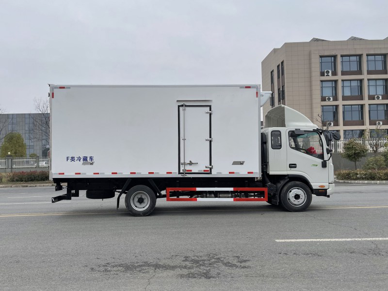 國六江淮5.2米冷藏車(chē)