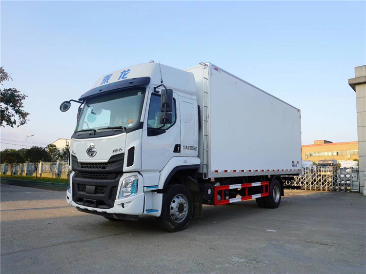 國六 柳汽乘龍高頂雙臥6.8米冷藏車(chē)