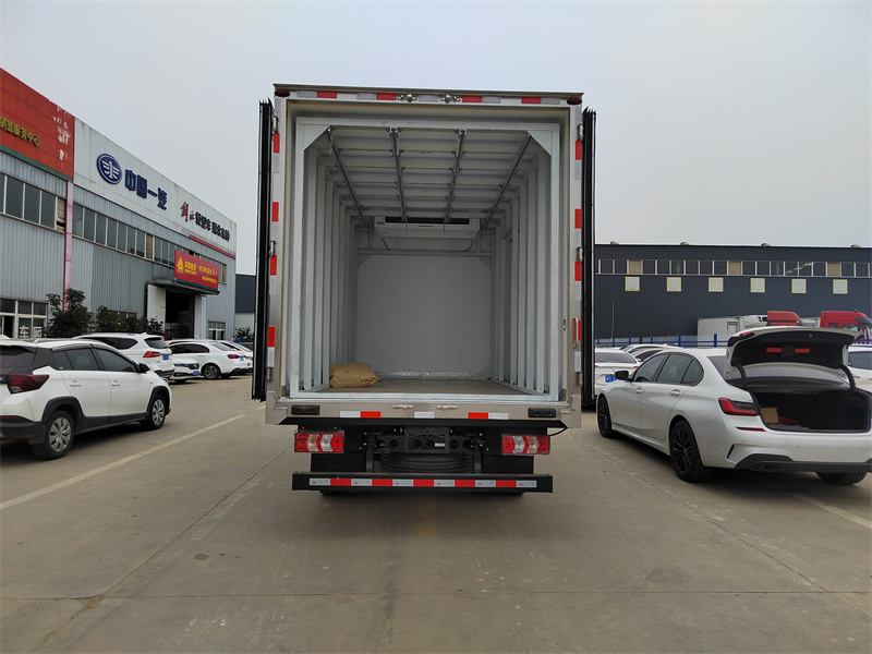 國六 江淮帥鈴E4.2米可拆卸式肉鉤冷藏車(chē)